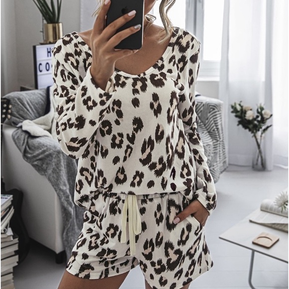 Hope Horizon Leopard Print Loungewear Short Set - Picture 1 of 8